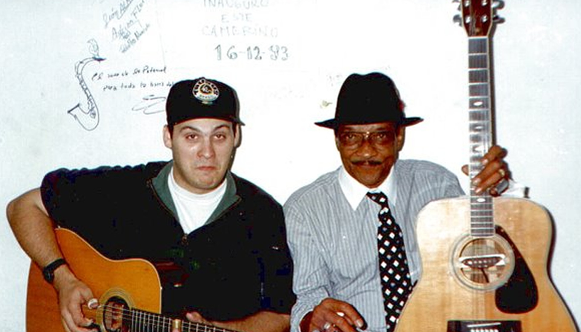 Walter Deleón (también conocido como Walter Luis Deleón), músico argentino