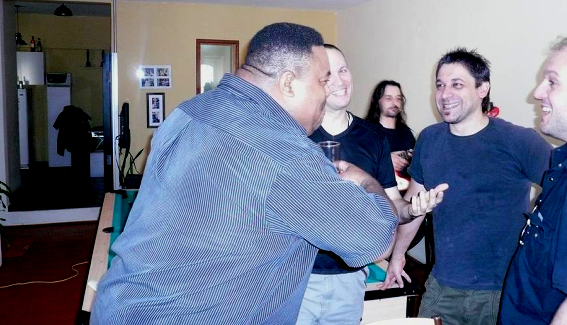 Walter Deleón (también conocido como Walter Luis Deleón), músico argentino